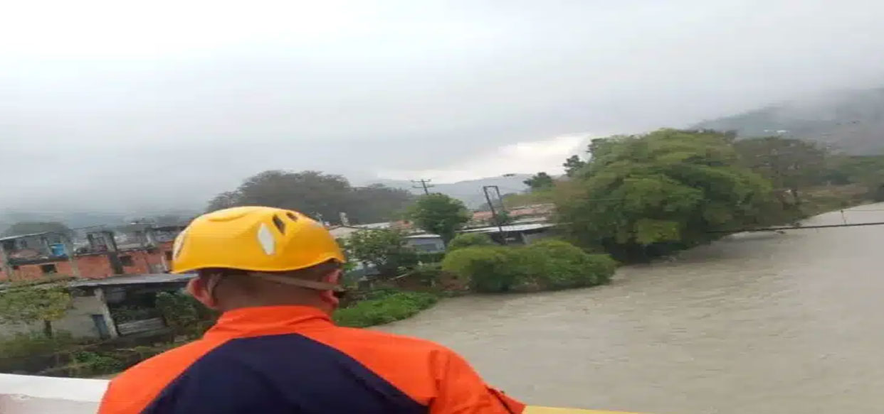 Fuertes Lluvias Causaron Inundaciones Y Derrumbes En Varios Sectores De Lara 5378