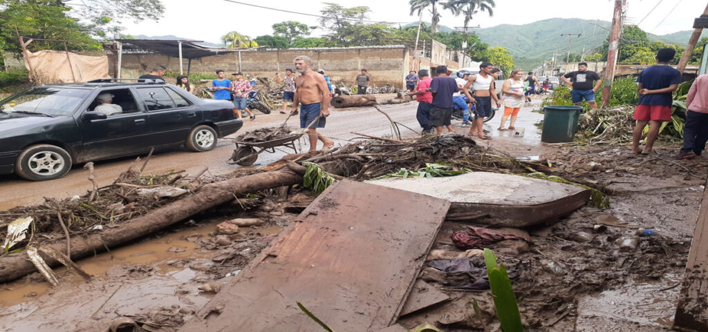 Aguacero causó estragos en la zona rural del municipio Sotillo