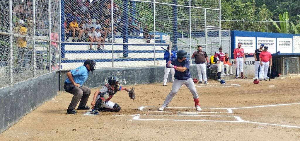 Paridad en el béisbol de fin de año en San Antonio