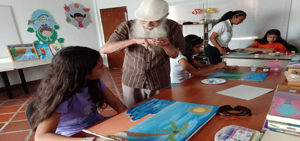 Alumnas de la Escuela Artística Niño Simón participarán en Salón 7 de Diciembre