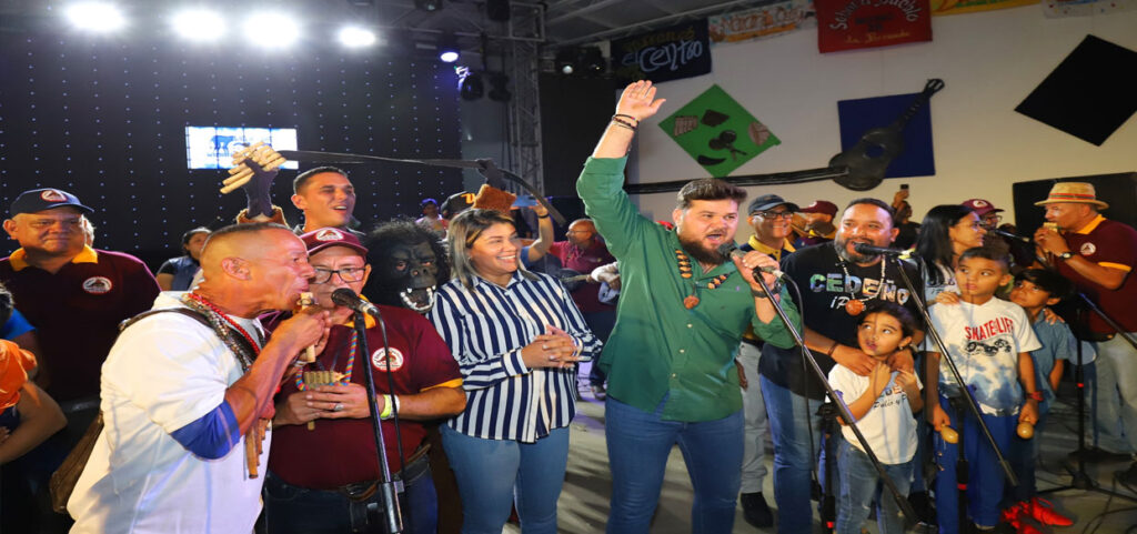 Gobernador Luna Caicara es hoy epicentro cultural con las fiestas del Mono