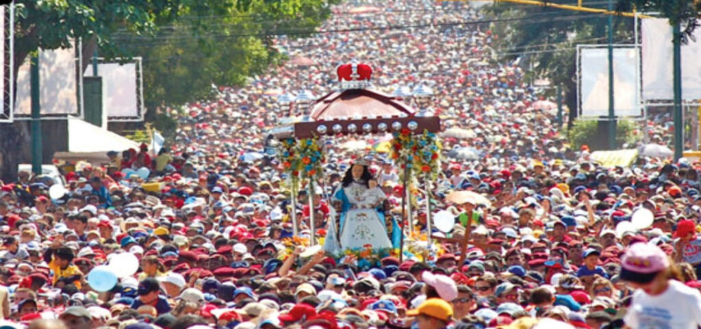 Más de dos millones de personas estima reunir Procesión de la Divina Pastora 