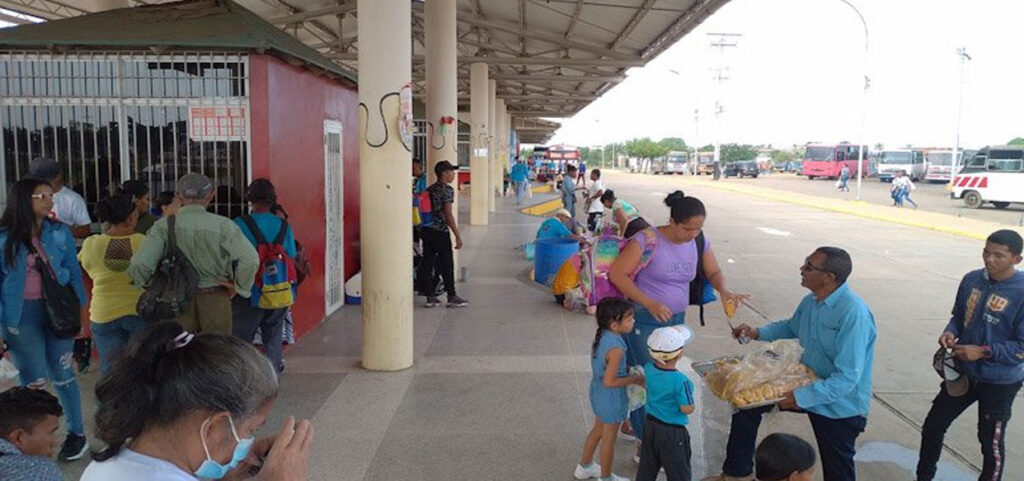 Baja movilización de pasajeros en el terminal de Barcelona