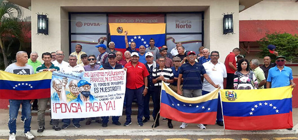 Jubilados petroleros de Cabimas exigen su pago 