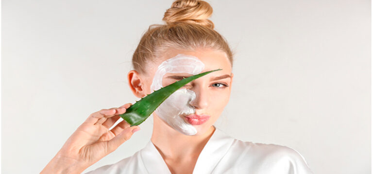Arroz y aloe vera: tu mascarilla antiarrugas natural