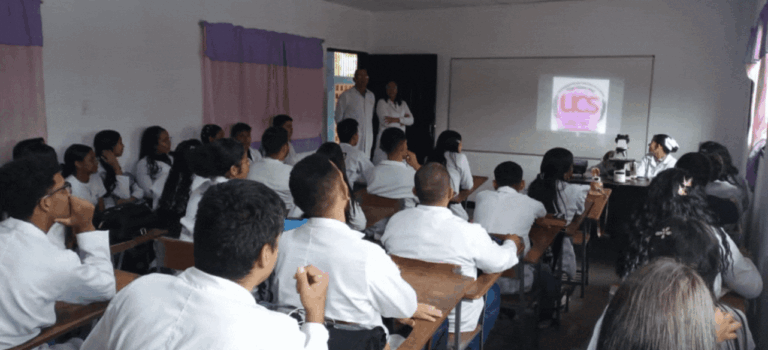 Dictan taller de orientación técnica para estudiantes de ciencias de la salud en Monagas