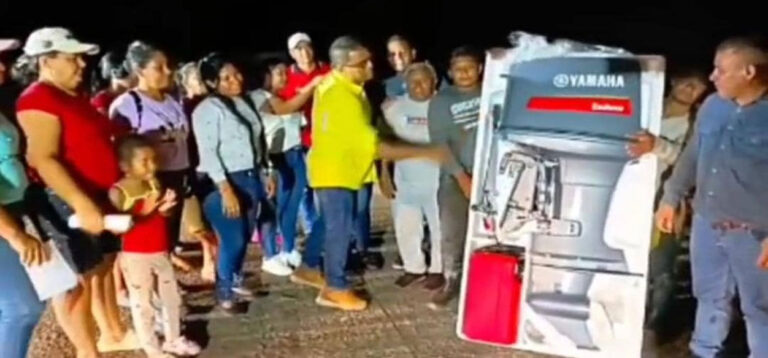 Requena garantiza el transporte fluvial de comunidades indígenas