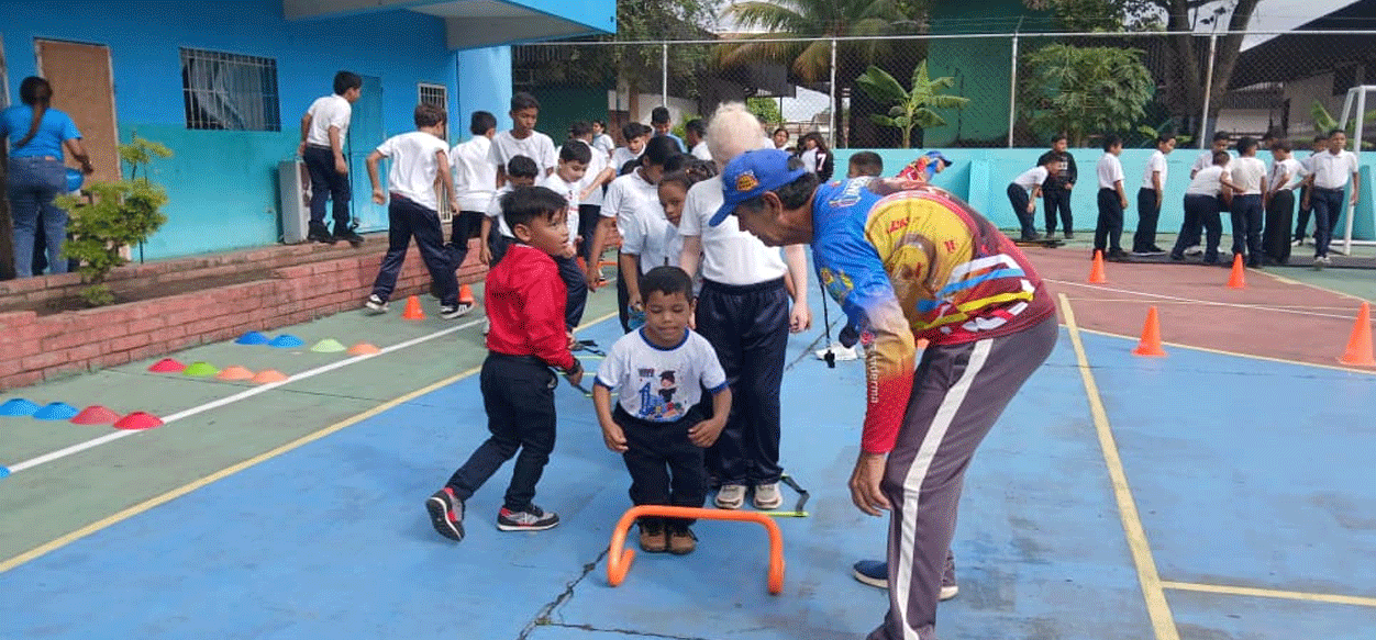 Alcaldía impulsa la recreación y encuentros deportivos en las escuelas de Maturín