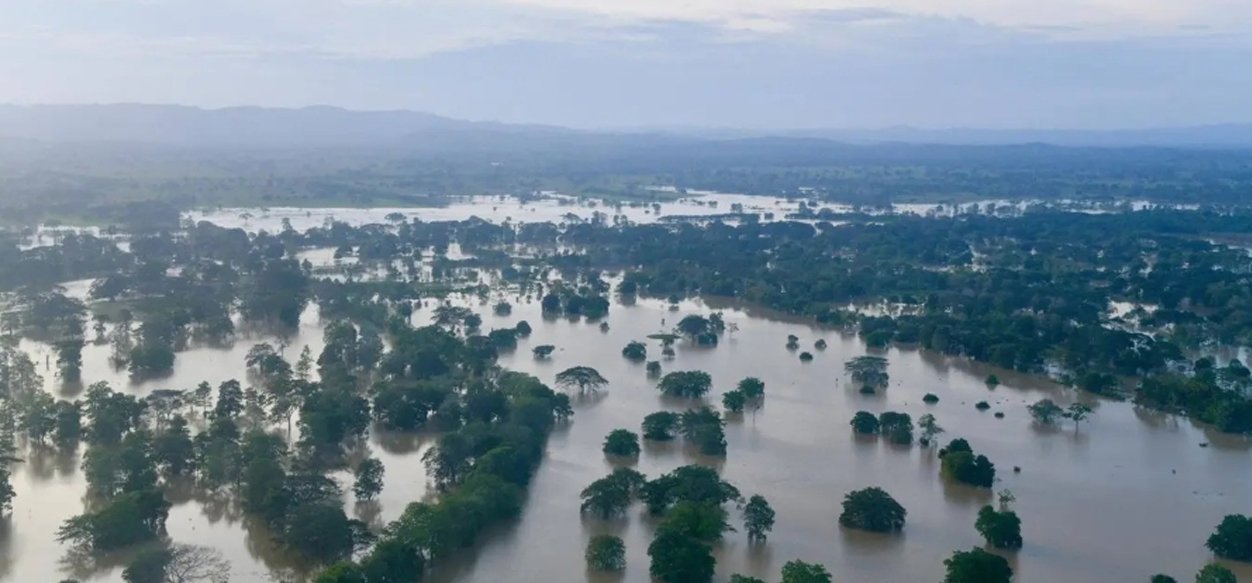 Colombia declara emergencia económica y social tras lluvias extremas