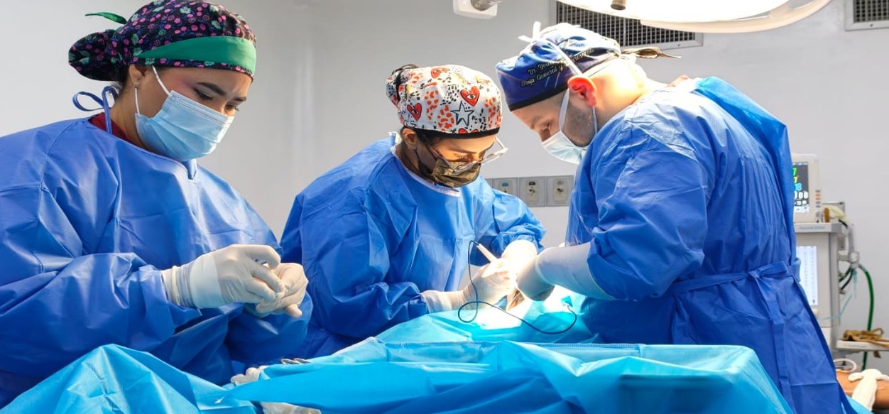 En Maturín operan a 60 trabajadores del sector educativo en el Hospital Simón Bolívar