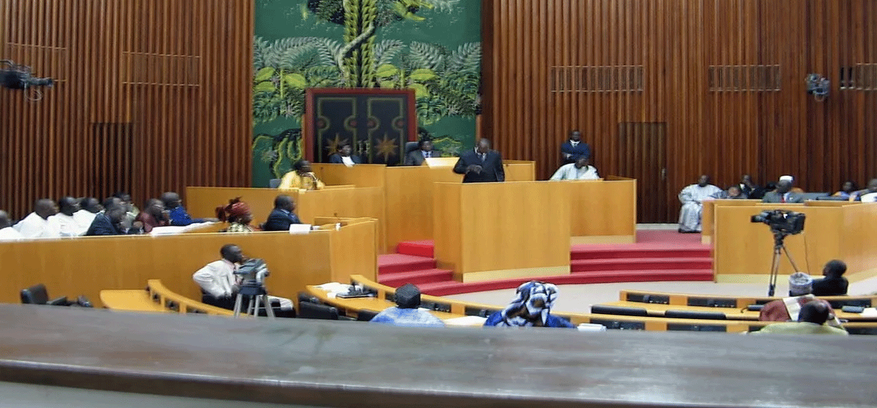 Senegal aprueba elevar hasta diez años las penas de cárcel por relaciones homosexuales