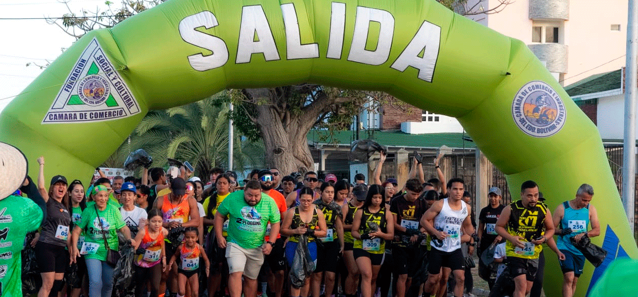 Más de 300 atletas se sumaron a una jornada de conciencia ambiental en Bolívar