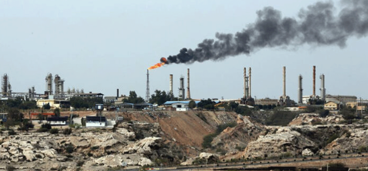 EE.UU. ataca isla petrolera iraní de Jarg y a milicia proiraní en Bagdad