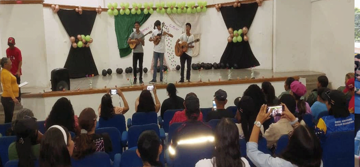 En Cedeño rinden homenaje a las mujeres en el mes dedicado a ellas