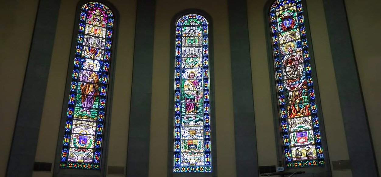 Restauran el vitral de San José a la Catedral de Maturín tras cinco meses de reparación