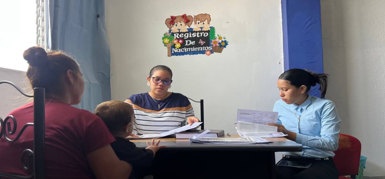 Usuarios agradecen agilización de documentación de identidad en el Registro civil