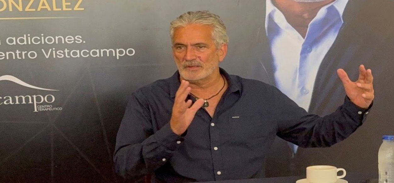 Experto Julio González: «El antídoto para las adicciones es la familia»