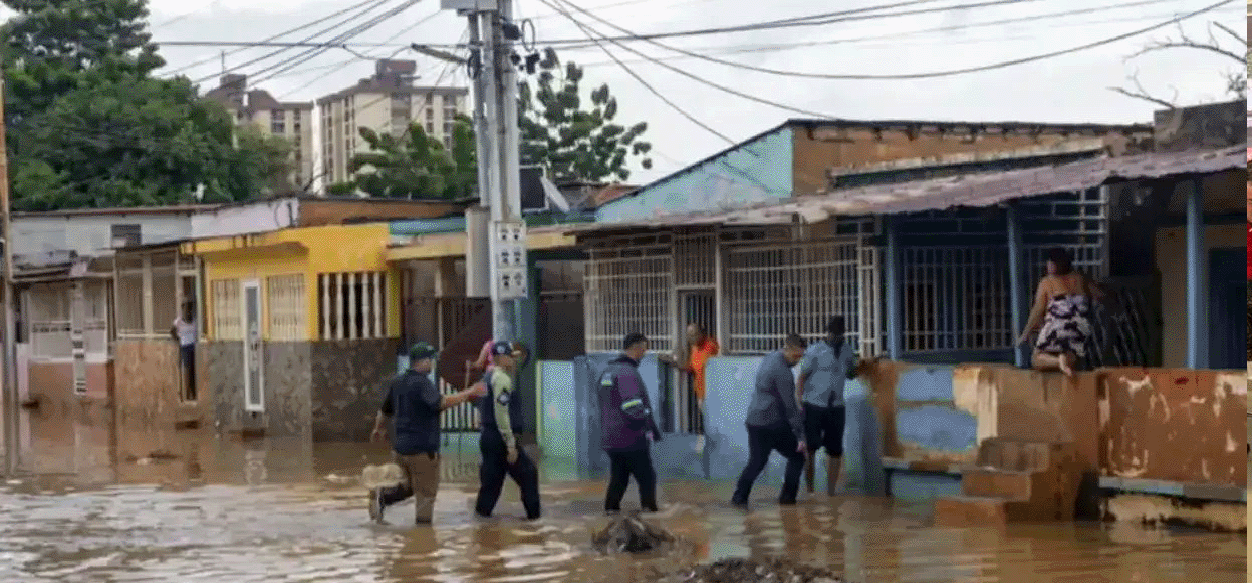 Intensas lluvias  causan anegaciones  y daños materiales este 25 de abril en Maracaibo