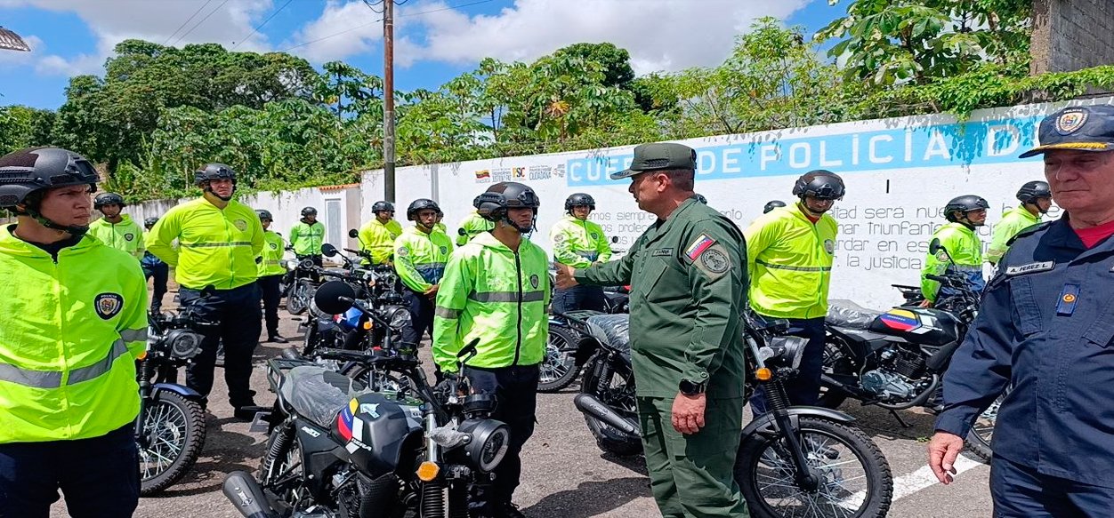 Entregan 199 motocicletas para fortalecer Cuadrantes de Paz en Monagas