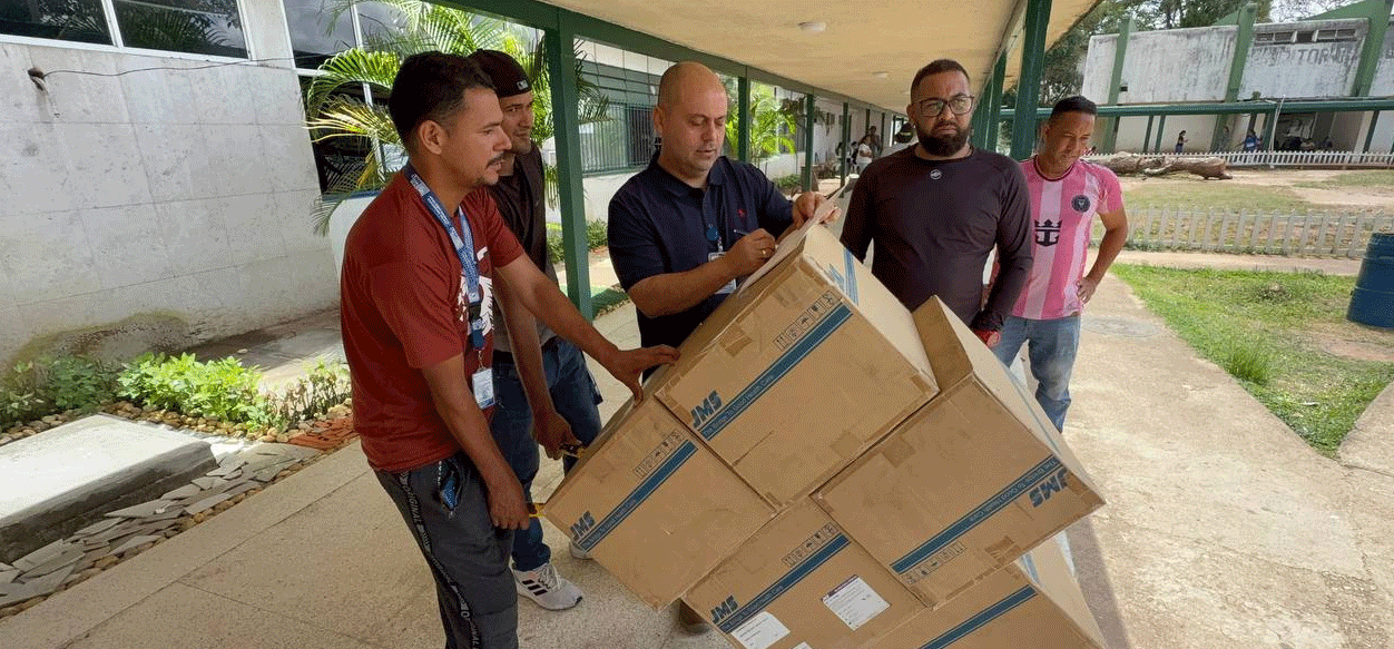 Gobernación dona 600 bolsas recolectoras de sangre al hospital Núñez Tovar