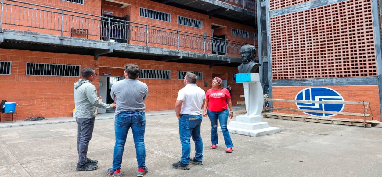 Gobernador Luna inspeccionó avances técnicos en la Universidad Simón Rodríguez