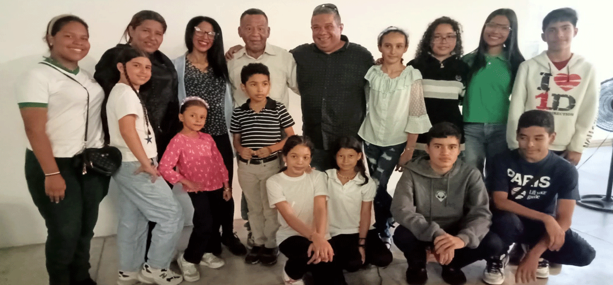 ICUM promueve la inclusión y la neurodiversidad a través de su Escuela de Locución