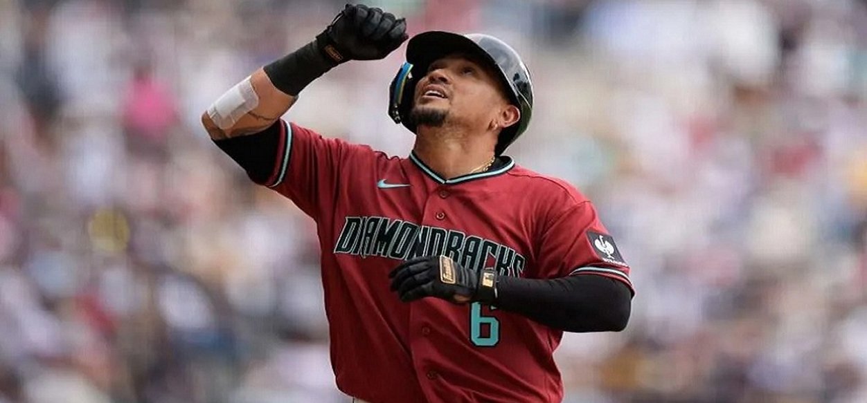 Ildemaro Vargas implanta nuevo récord de hits consecutivos en la MLB