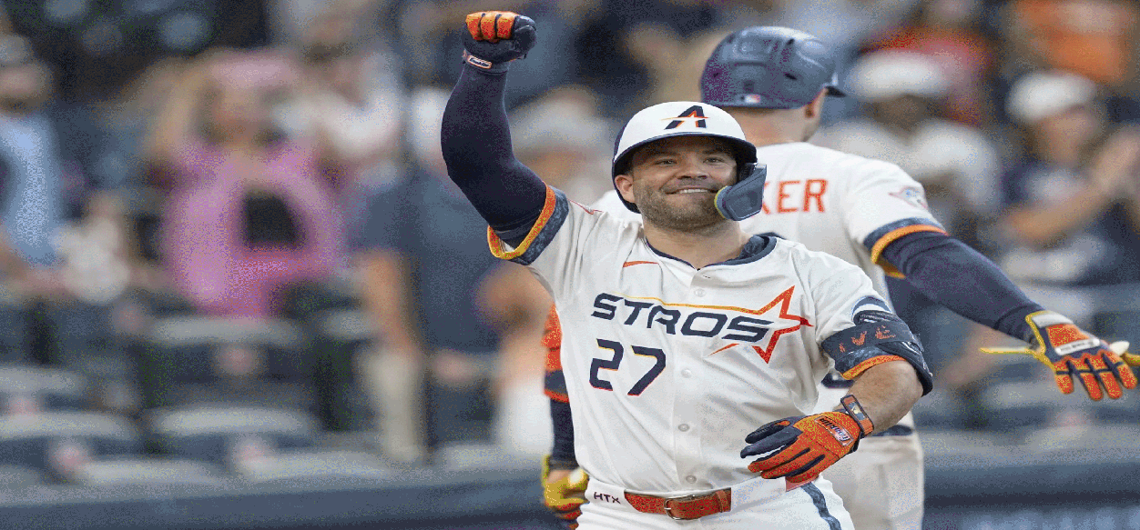 José Altuve iguala a Robinson Canó en anotadas