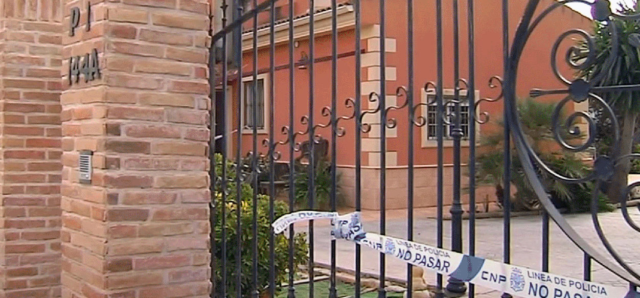 Menor de 15 años mató a tiros a sus padres y a su hermano por una disputa sobre sus notas