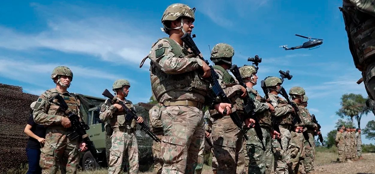 Argentina anuncia plan para reequipar a sus fuerzas armadas