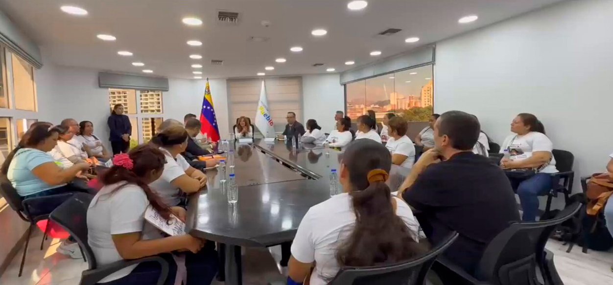Defensoría del Pueblo recibió a familiares de privados de libertad por caso Tancol