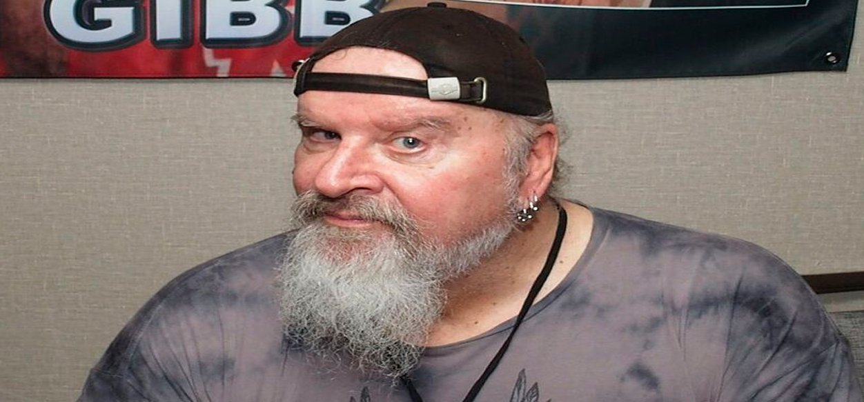 Fallece el actor Donald Gibb a sus 71 años por complicaciones de salud