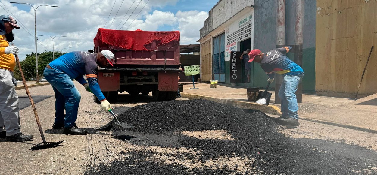 Inician trabajos de bacheo en la avenida José Tadeo Monagas
