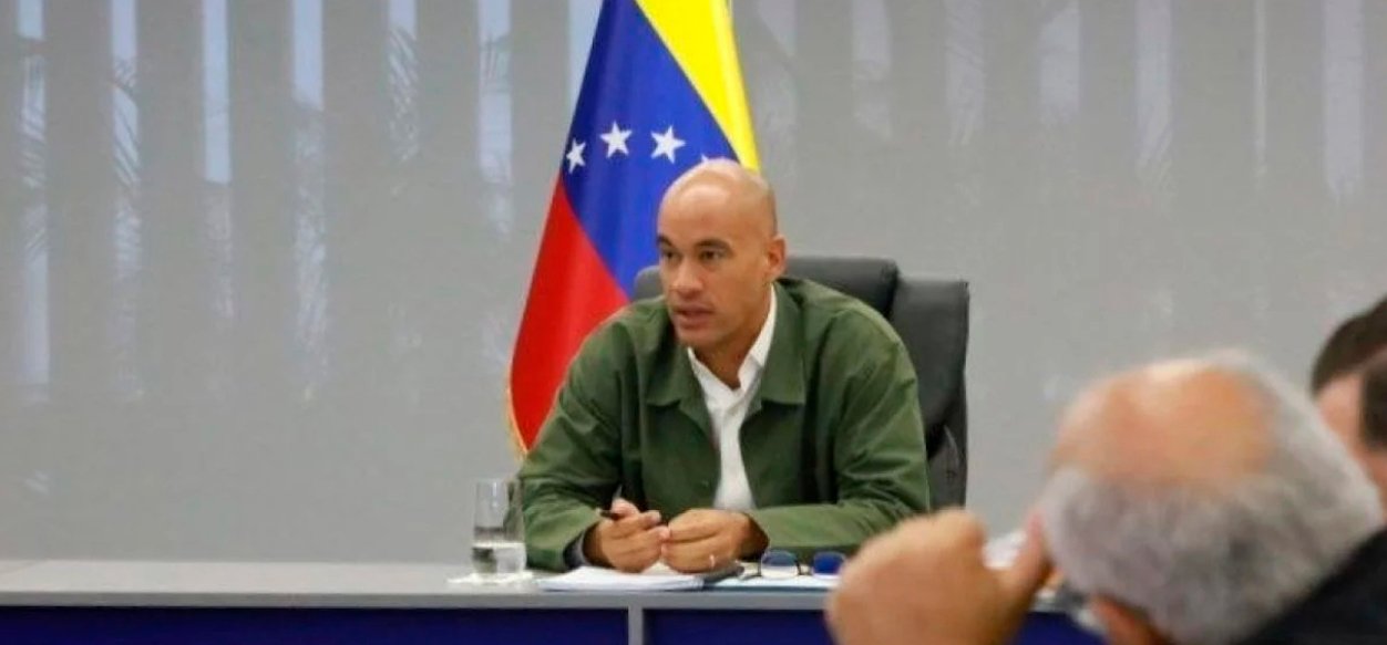 Presidenta (E) designa a Héctor Rodríguez como comisionado para la restructuración del Gobierno